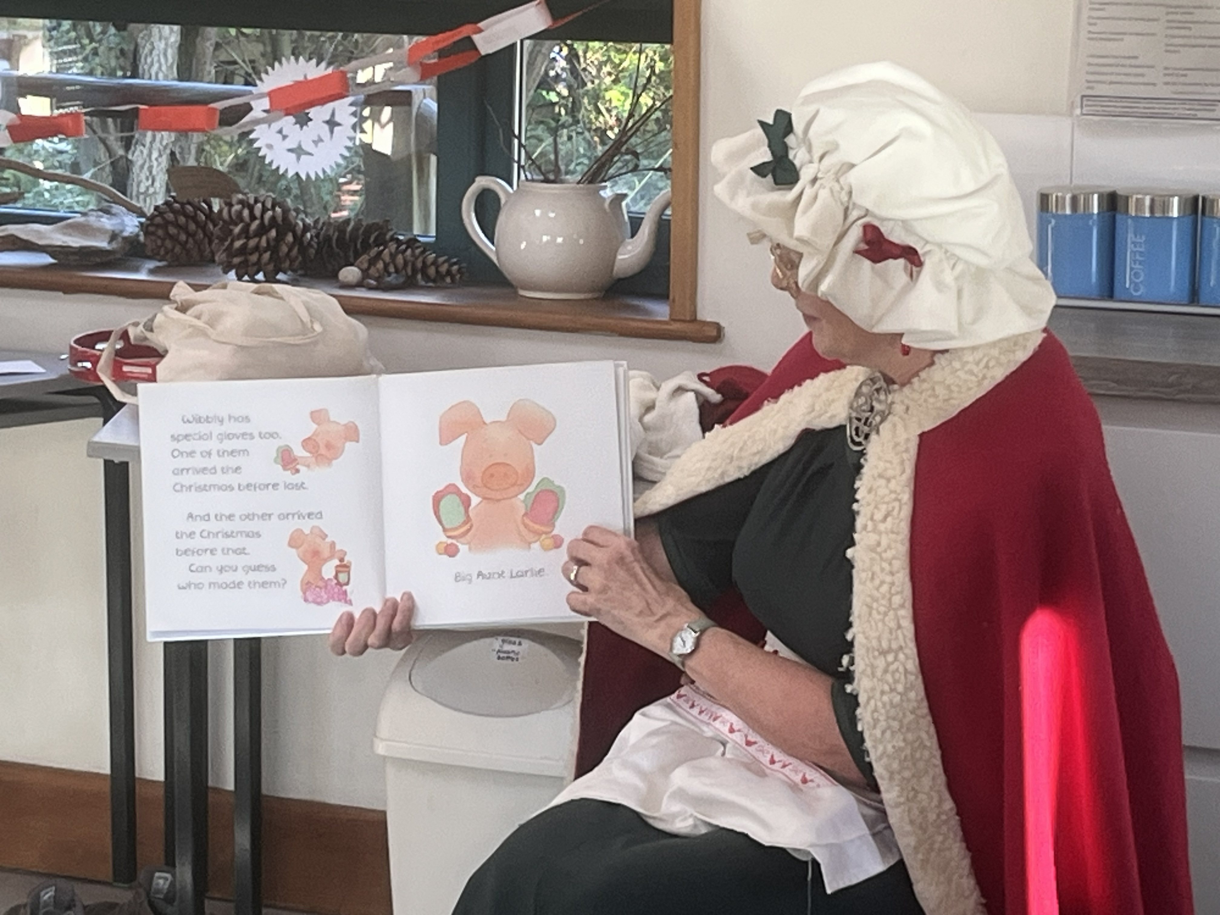 Storytime with Mrs Claus - Sutton Courtenay